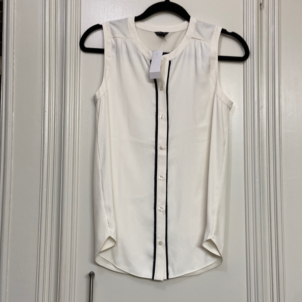 Ann Taylor sleeveless top NWT